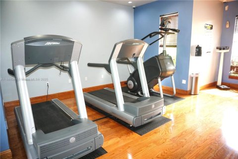 Condominio en alquiler en Miramar, Florida, 2 dormitorios, 89.74 m2 № 1941332 - foto 25