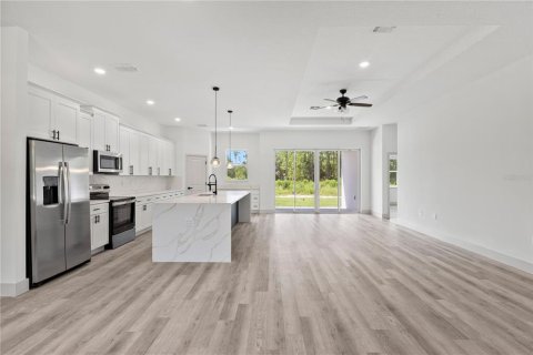 Casa en venta en Dunnellon, Florida, 4 dormitorios, 206.8 m2 № 1904045 - foto 16