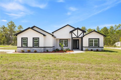 Casa en venta en Dunnellon, Florida, 4 dormitorios, 206.8 m2 № 1904045 - foto 1