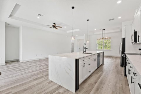 Casa en venta en Dunnellon, Florida, 4 dormitorios, 206.8 m2 № 1904045 - foto 15