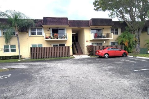 Copropriété à louer à Miami, Floride: 3 chambres, 113.99 m2 № 2000723 - photo 18