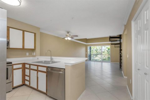 Condo in Clearwater, Florida, 2 bedrooms  № 1888585 - photo 18
