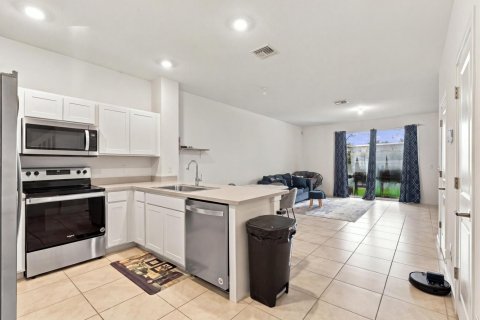 Townhouse in Riviera Beach, Florida 3 bedrooms, 139.35 sq.m. № 2390063 - photo 7