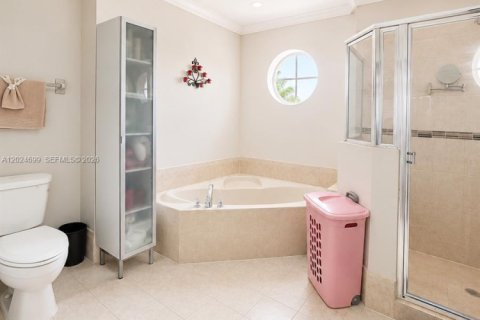 Townhouse in Hialeah, Florida 3 bedrooms, 172.8 sq.m. № 2086713 - photo 5