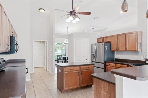 House in Ocala, Florida 3 bedrooms, 238.85 sq.m. № 1904114 - photo 6