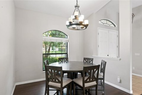 House in Ocala, Florida 3 bedrooms, 238.85 sq.m. № 1904114 - photo 7