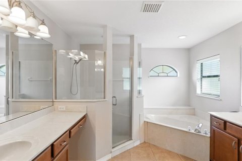 House in Ocala, Florida 3 bedrooms, 238.85 sq.m. № 1904114 - photo 13