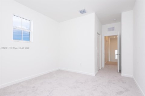 Casa en alquiler en Homestead, Florida, 5 dormitorios, 281.77 m2 № 2055165 - foto 20