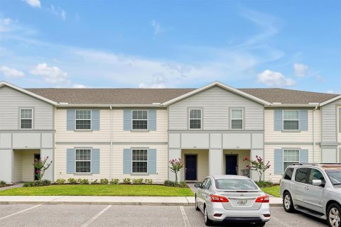 Townhouse in Davenport, Florida 5 bedrooms, 212.1 sq.m. № 1820899 - photo 13