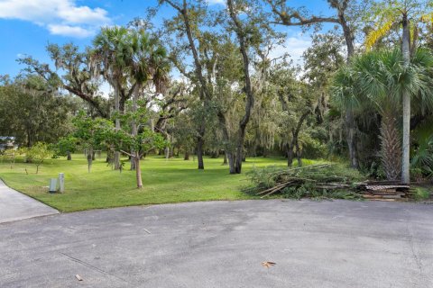 Immobilier commercial à vendre à St. Lucie, Floride № 2085736 - photo 6