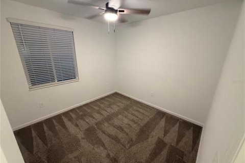 Touwnhouse à louer à Davenport, Floride: 3 chambres, 173.17 m2 № 2416288 - photo 21