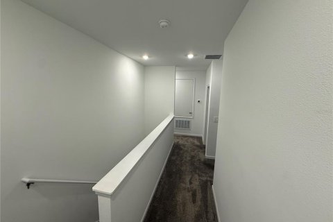 Touwnhouse à louer à Davenport, Floride: 3 chambres, 173.17 m2 № 2416288 - photo 11