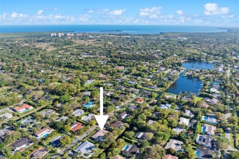 Villa ou maison à vendre à Pinecrest, Floride: 5 chambres, 297.57 m2 № 2002884 - photo 5