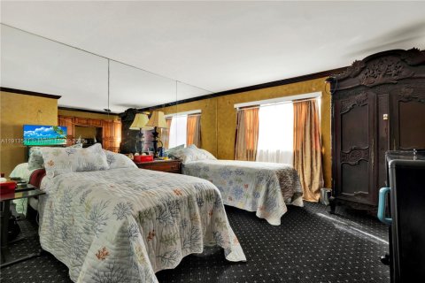 Купить виллу или дом в Майами, Флорида 5 спален, 274.8м2, № 1968857 - фото 21