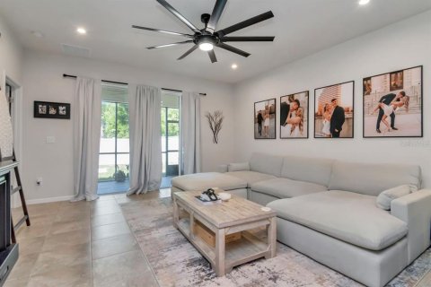 Villa ou maison à vendre à Land O' Lakes, Floride: 3 chambres, 142.33 m2 № 2138779 - photo 7