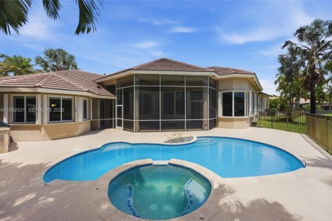 Casa en venta en Weston, Florida, 6 dormitorios, 397.71 m2 № 2184723 - foto 4
