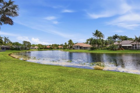 Casa en venta en Weston, Florida, 6 dormitorios, 397.71 m2 № 2184723 - foto 6