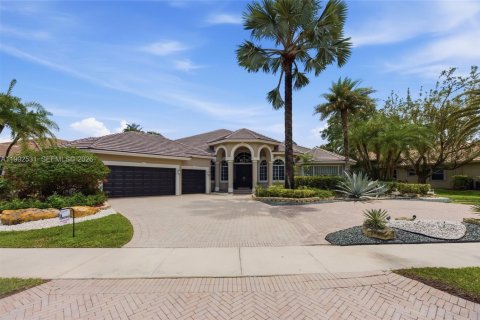 Casa en Weston, Florida 6 dormitorios, 397.71 m2 № 2184723