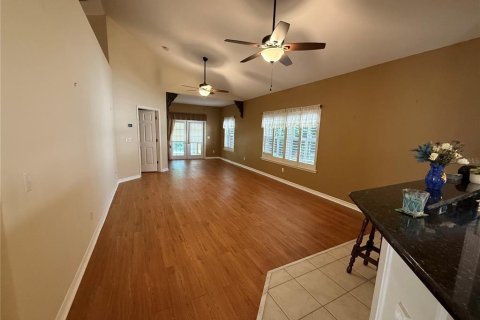 House in Mount Dora, Florida 2 bedrooms, 183.76 sq.m. № 1909759 - photo 10