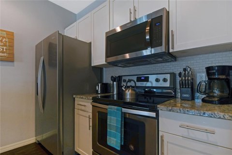 Touwnhouse à vendre à Kissimmee, Floride: 3 chambres, 120.77 m2 № 2298305 - photo 25