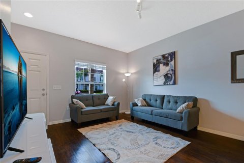 Touwnhouse à vendre à Kissimmee, Floride: 3 chambres, 120.77 m2 № 2298305 - photo 18