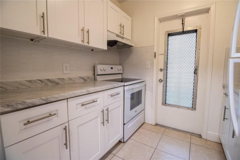 Appartement à louer à Hollywood, Floride: 1 chambre № 2385348 - photo 6