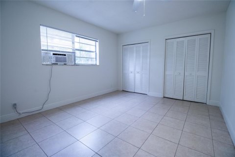 Appartement à louer à Hollywood, Floride: 1 chambre № 2385348 - photo 10