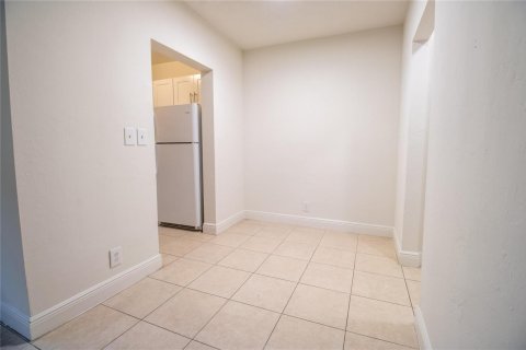 Appartement à louer à Hollywood, Floride: 1 chambre № 2385348 - photo 3