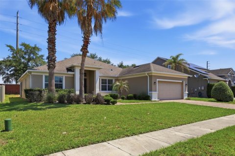 House in Ocoee, Florida 4 bedrooms, 237.18 sq.m. № 2211678 - photo 5