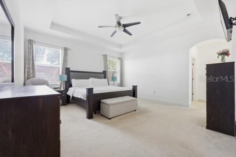 House in Ocoee, Florida 4 bedrooms, 237.18 sq.m. № 2211678 - photo 11