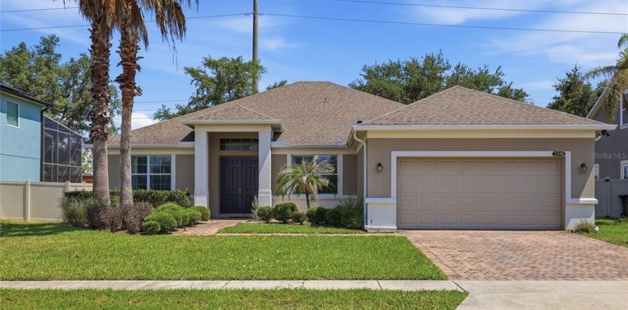 House in Ocoee, Florida 4 bedrooms, 237.18 sq.m. № 2211678