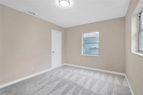 Villa ou maison à vendre à Tampa, Floride: 3 chambres, 104.98 m2 № 2406358 - photo 18