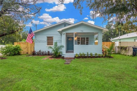 Villa ou maison à Tampa, Floride 3 chambres, 104.98 m2 № 2406358