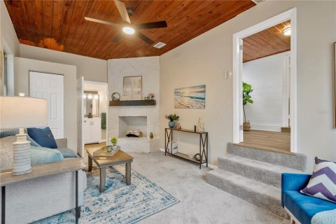 Villa ou maison à vendre à Tampa, Floride: 3 chambres, 104.98 m2 № 2406358 - photo 4