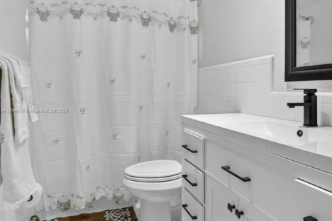 House in Boca Raton, Florida 4 bedrooms, 175.31 sq.m. № 1845853 - photo 26