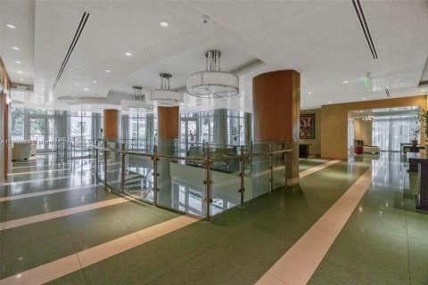 Купить кондоминиум в Майами, Флорида 2 спальни, 120.59м2, № 1966575 - фото 6