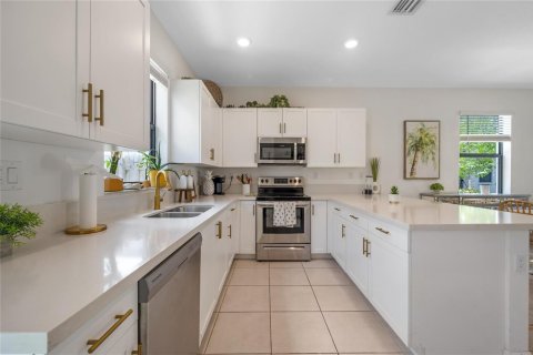 Touwnhouse à louer à Fort Lauderdale, Floride: 3 chambres, 126.81 m2 № 2382832 - photo 4