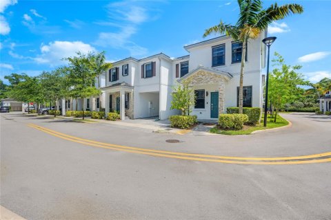 Touwnhouse à louer à Fort Lauderdale, Floride: 3 chambres, 126.81 m2 № 2382832 - photo 21
