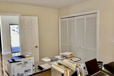 House in Boca Raton, Florida 3 bedrooms, 138.24 sq.m. № 2181890 - photo 20