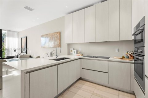 Copropriété à vendre à Miami, Floride: 1 chambre, 79.15 m2 № 2057018 - photo 7