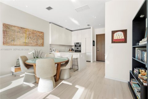 Copropriété à vendre à Miami, Floride: 1 chambre, 79.15 m2 № 2057018 - photo 4