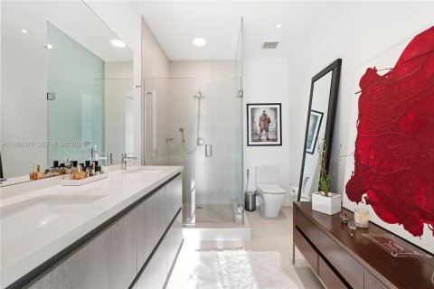 Copropriété à vendre à Miami, Floride: 1 chambre, 79.15 m2 № 2057018 - photo 11