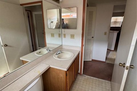 Casa en venta en Orlando, Florida, 2 dormitorios, 94.3 m2 № 1903773 - foto 8
