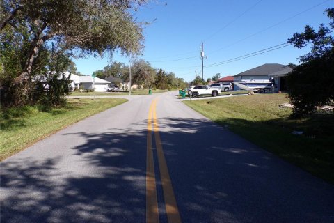Terreno en venta en Port Charlotte, Florida № 1564726 - foto 13