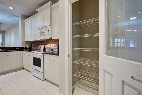 House in Venice, Florida 2 bedrooms, 130.25 sq.m. № 1734688 - photo 12
