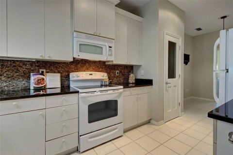 House in Venice, Florida 2 bedrooms, 130.25 sq.m. № 1734688 - photo 8