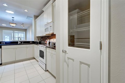 House in Venice, Florida 2 bedrooms, 130.25 sq.m. № 1734688 - photo 11