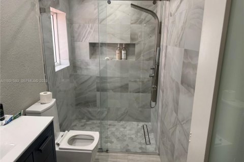 Купить виллу или дом в Майами, Флорида 4 спальни, 178.47м2, № 1990320 - фото 19