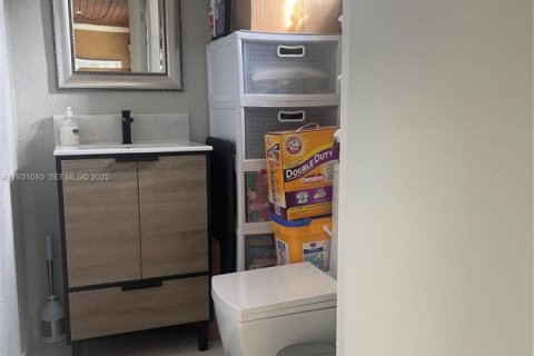 Купить виллу или дом в Майами, Флорида 4 спальни, 178.47м2, № 1990320 - фото 23