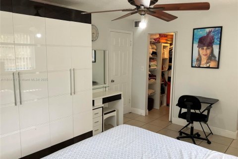 Condo in Coral Springs, Florida, 2 bedrooms  № 1788752 - photo 26